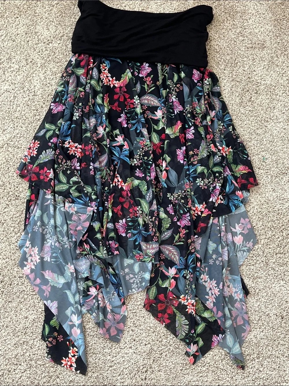 La Vie En Rose Black Strapless Floral Handkerchief Hem Dress swim coverup